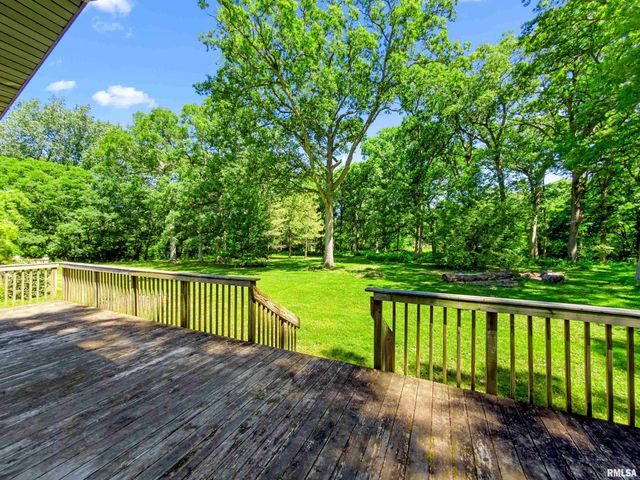 283 FAIRVIEW Street, Washington, IL 61571