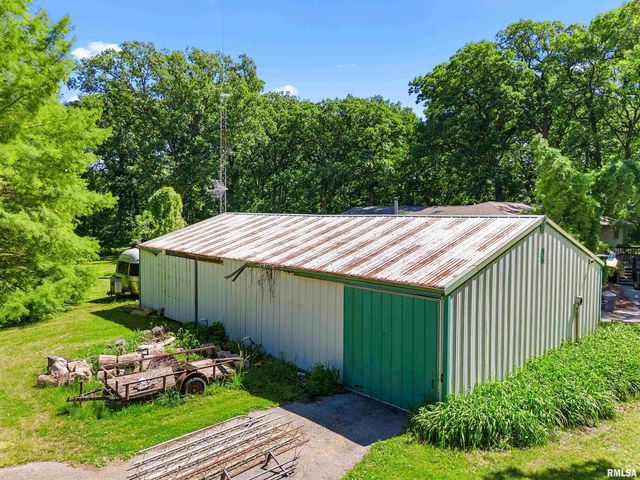 283 FAIRVIEW Street, Washington, IL 61571
