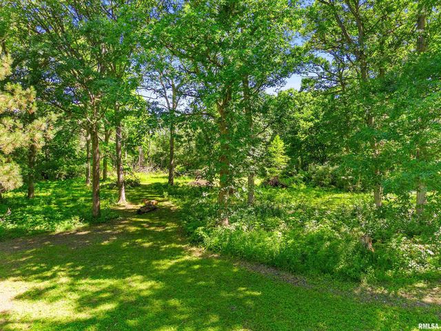 283 FAIRVIEW Street, Washington, IL 61571