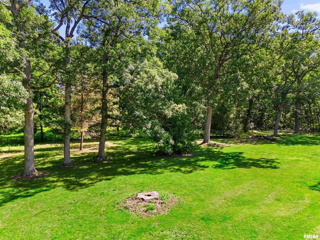 283 FAIRVIEW Street, Washington, IL 61571