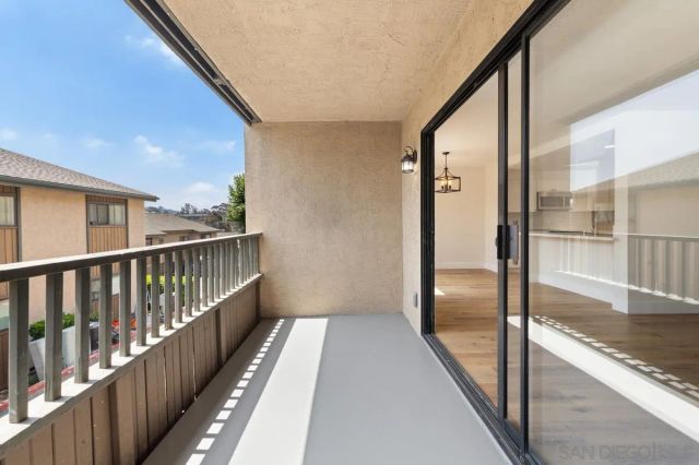 7780 Parkway Dr 1403, La Mesa, CA 91942