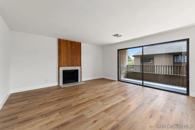 7780 Parkway Dr 1403, La Mesa, CA 91942