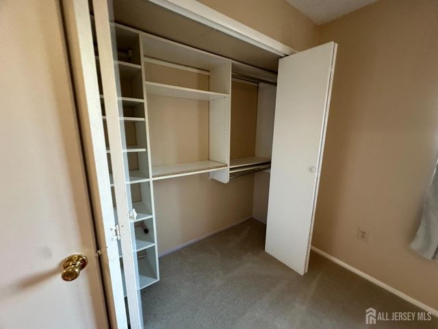 1006 Aspen Drive, Plainsboro, NJ 08536