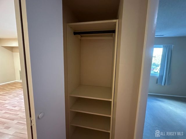 1006 Aspen Drive, Plainsboro, NJ 08536