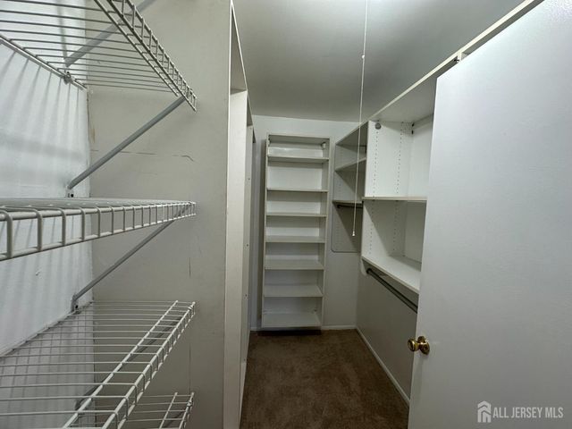 1006 Aspen Drive, Plainsboro, NJ 08536