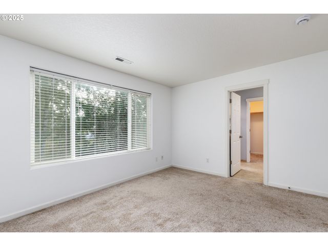 5782 Ne CANARD Ct, Hillsboro, OR 97124