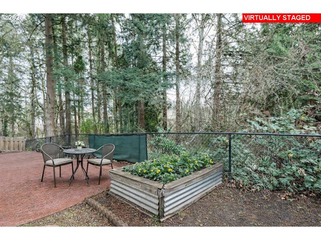 5782 Ne CANARD Ct, Hillsboro, OR 97124