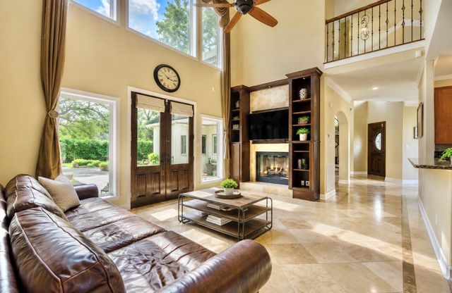 5610 Westerham Street, Weston Lakes, TX 77441