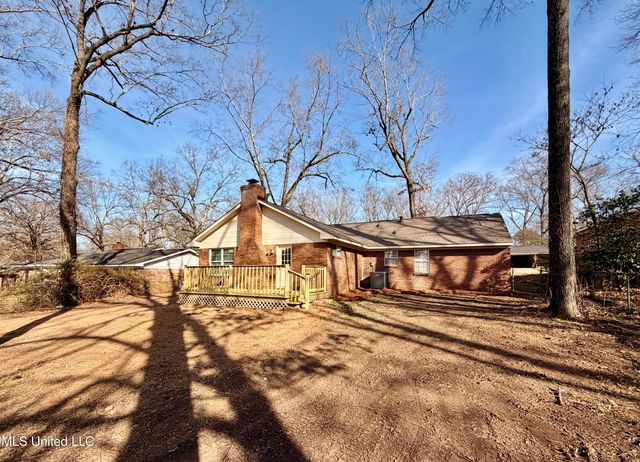 1406 Post Road, Clinton, MS 39056