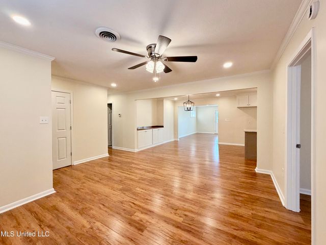 1406 Post Road, Clinton, MS 39056