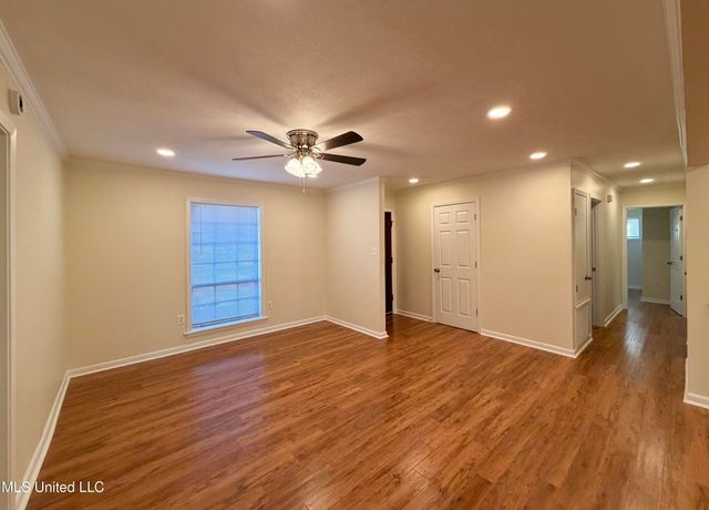 1406 Post Road, Clinton, MS 39056