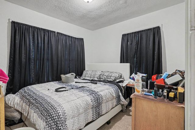 140 Argyle Street, Waterloo, IA 50703
