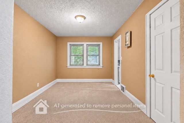 140 Argyle Street, Waterloo, IA 50703