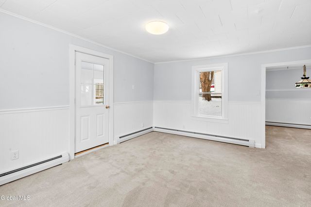 4 Moore Road, East Greenbush, NY 12061