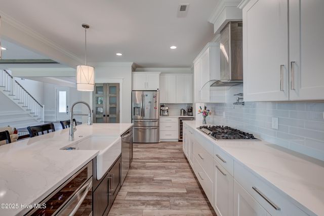 374 Yucca Lane, Wilmington, NC 28412