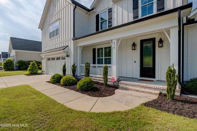 374 Yucca Lane, Wilmington, NC 28412