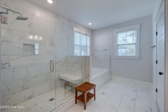 374 Yucca Lane, Wilmington, NC 28412