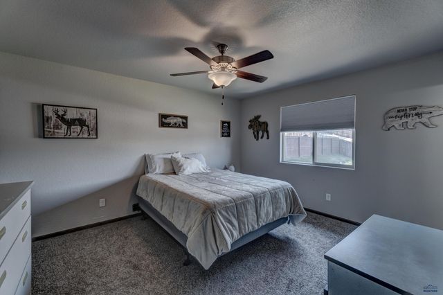 342 E BENGAL DR, Rapid City, SD 57701