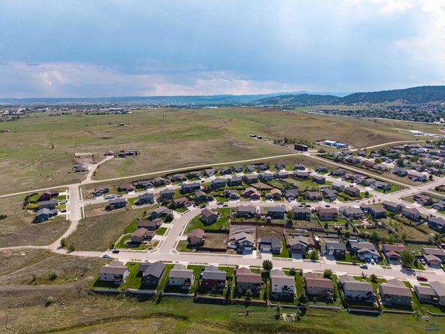 342 E BENGAL DR, Rapid City, SD 57701