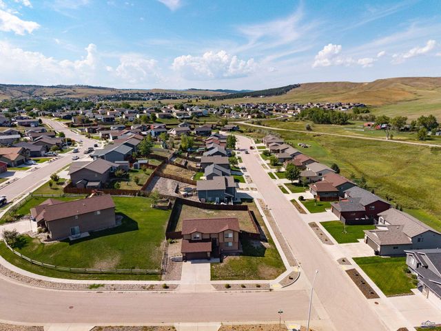 342 E BENGAL DR, Rapid City, SD 57701