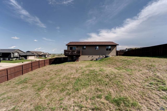 342 E BENGAL DR, Rapid City, SD 57701