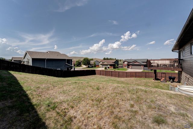 342 E BENGAL DR, Rapid City, SD 57701