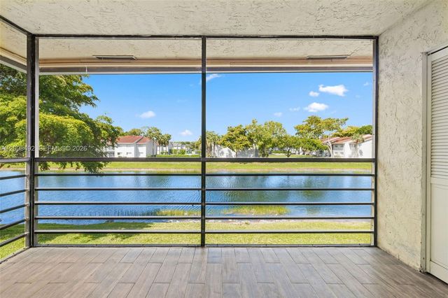 145 Lake Nancy Ln 230, West Palm Beach, FL 33411