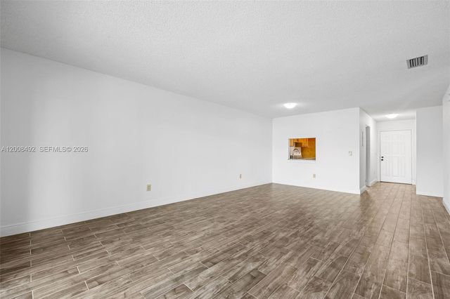 145 Lake Nancy Ln 230, West Palm Beach, FL 33411