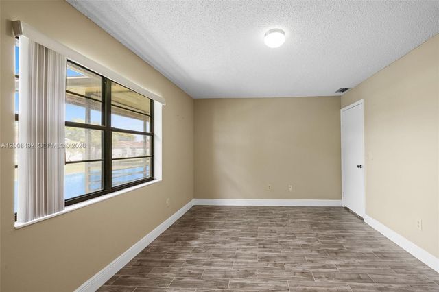 145 Lake Nancy Ln 230, West Palm Beach, FL 33411