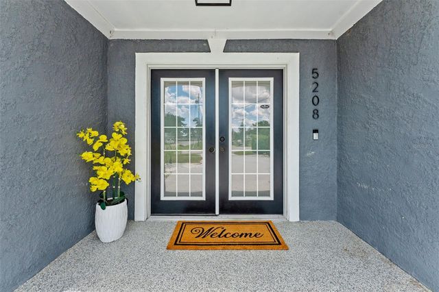 5208 ANSLEY CIRCLE, Tampa, FL 33610