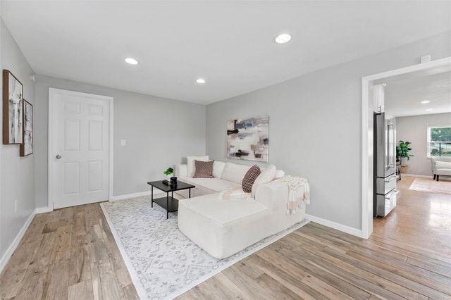 5208 ANSLEY CIRCLE, Tampa, FL 33610