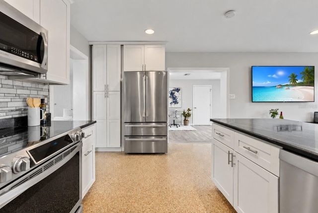 5208 ANSLEY CIRCLE, Tampa, FL 33610