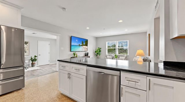 5208 ANSLEY CIRCLE, Tampa, FL 33610