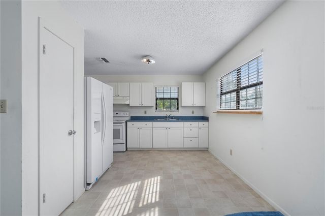 216 GLENWOOD AVENUE, Osprey, FL 34229