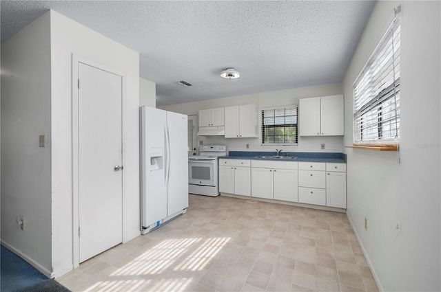 216 GLENWOOD AVENUE, Osprey, FL 34229