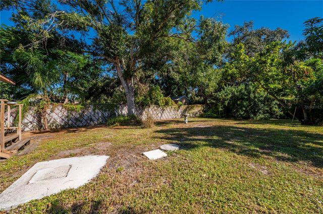 216 GLENWOOD AVENUE, Osprey, FL 34229