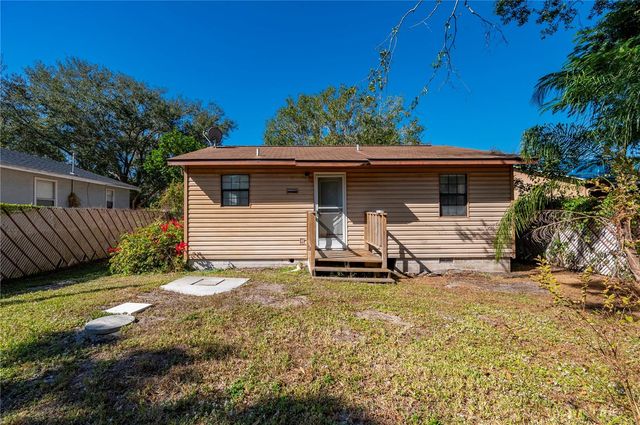 216 GLENWOOD AVENUE, Osprey, FL 34229