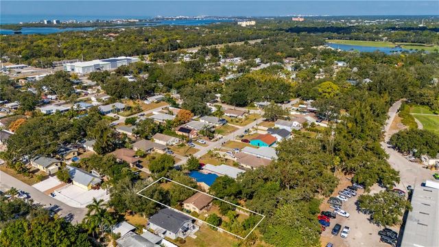 216 GLENWOOD AVENUE, Osprey, FL 34229