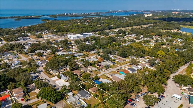 216 GLENWOOD AVENUE, Osprey, FL 34229