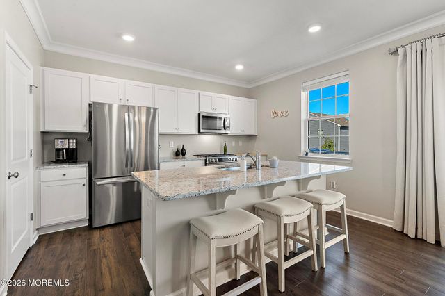 14 Wright Road, Barnegat, NJ 08005