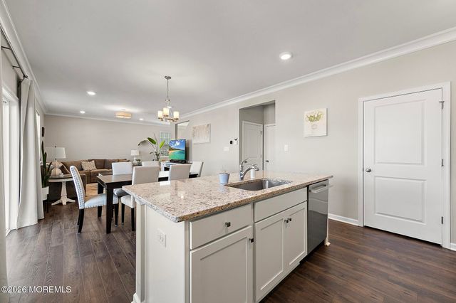 14 Wright Road, Barnegat, NJ 08005