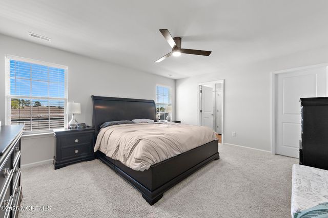 14 Wright Road, Barnegat, NJ 08005