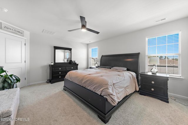 14 Wright Road, Barnegat, NJ 08005