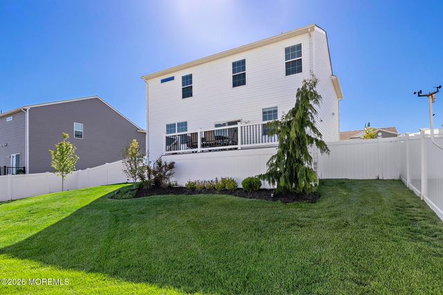 14 Wright Road, Barnegat, NJ 08005