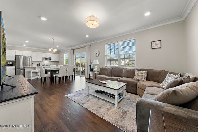 14 Wright Road, Barnegat, NJ 08005