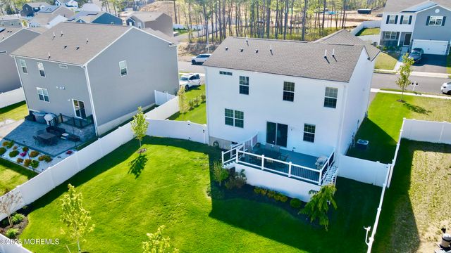 14 Wright Road, Barnegat, NJ 08005