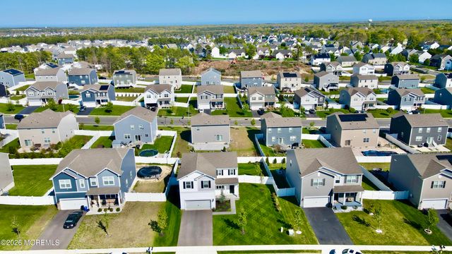 14 Wright Road, Barnegat, NJ 08005