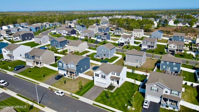 14 Wright Road, Barnegat, NJ 08005