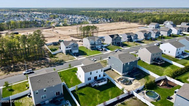 14 Wright Road, Barnegat, NJ 08005