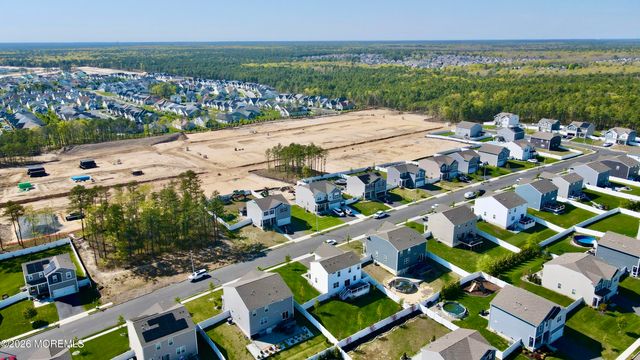 14 Wright Road, Barnegat, NJ 08005